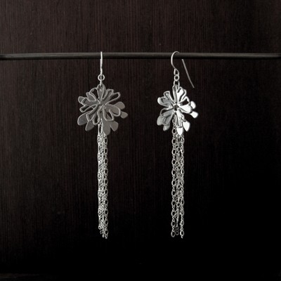 Phlox Chain Earring