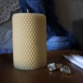 honeycomb_candle2_th.JPG