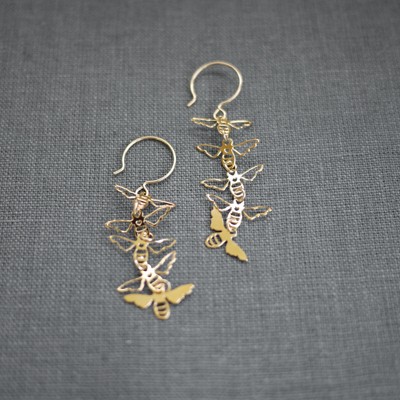 Bee Chain Earring